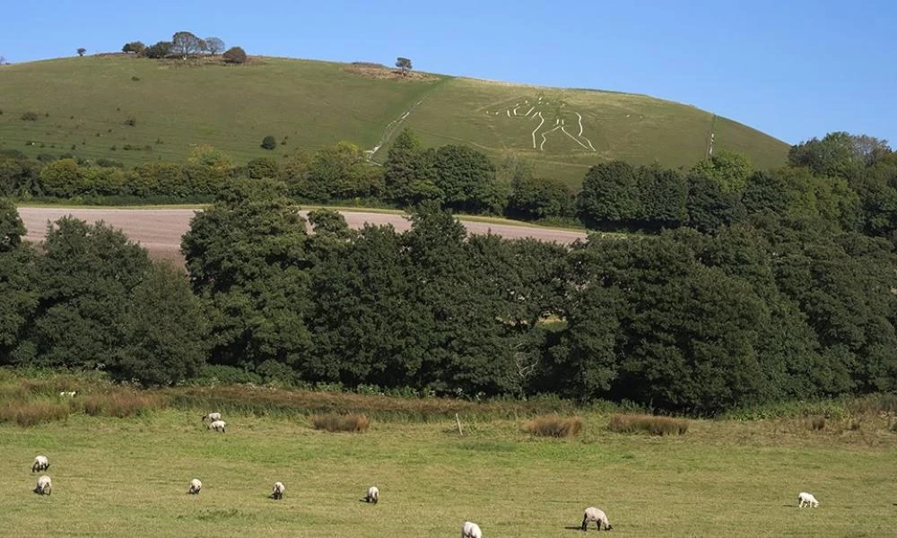 Λύθηκε το μυστήριο με τον «γυμνό γίγαντα» του Ντόρσετ στην Αγγλία